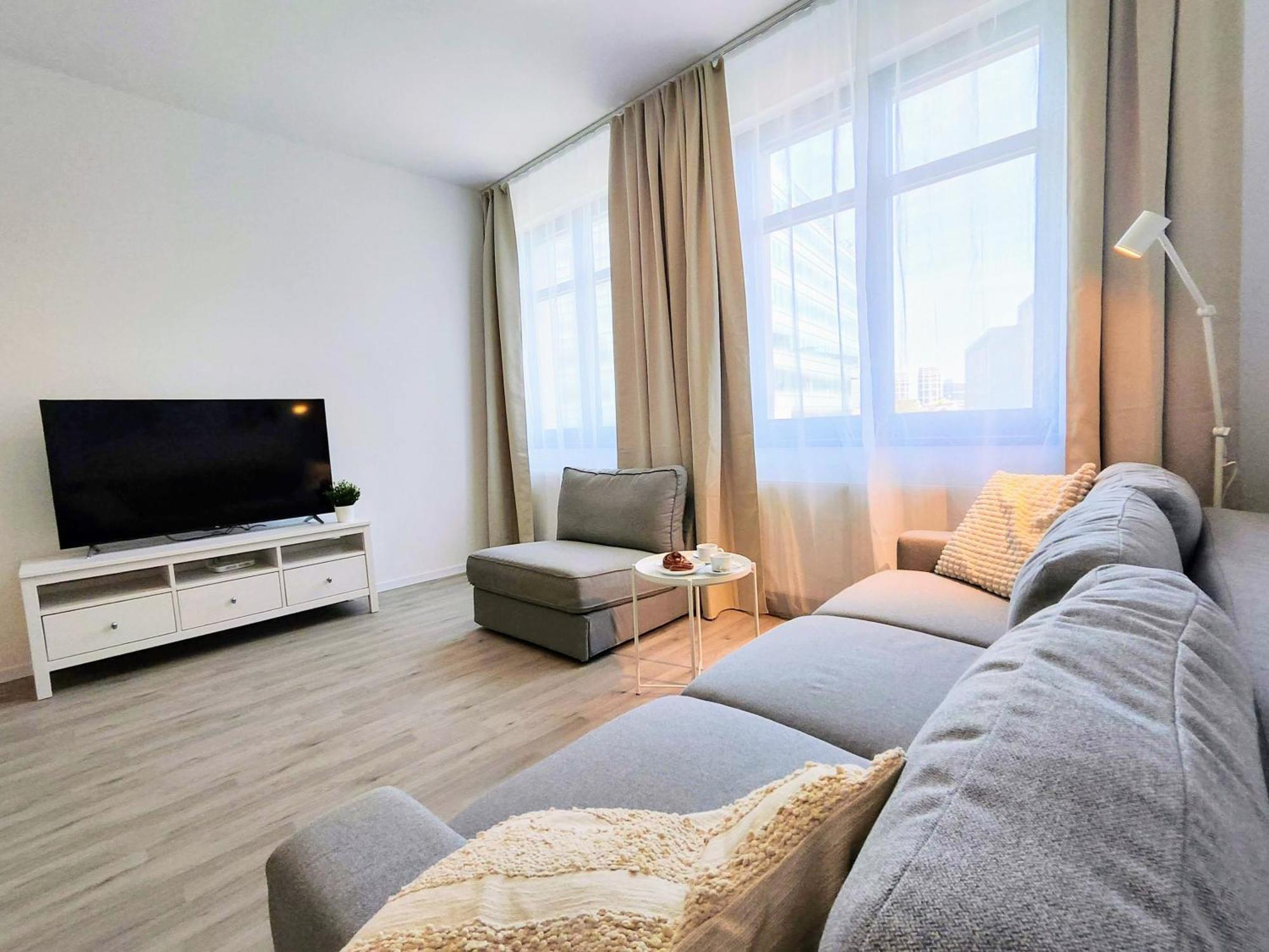 Cinnamon - Brand New - Presidential Garden - Air Conditioning - Free Parking براتسيلافا المظهر الخارجي الصورة
